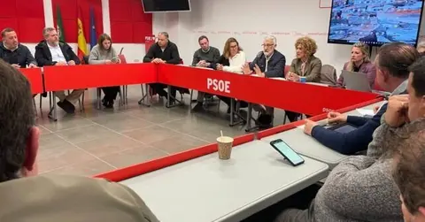 Reunión ayuntamientos socialistas para abordar el futuro de Giahsa