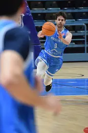 Raúl Timoner en acción con el CDH.