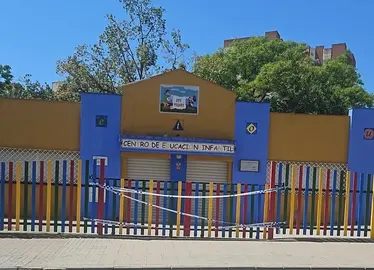 e3dd8eaa-5531-4b98-b2cb-b56b5747e1f6