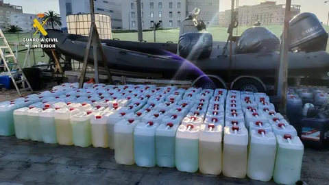 f96d99bd-5a98-4362-9c9c-89bfc6ed878e