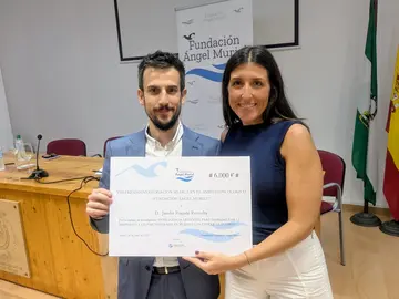 0c6d191d-bd50-42ea-a4dc-e2fd3f4c3413