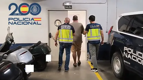 Uno de los gerocultores en el momento de su detención.