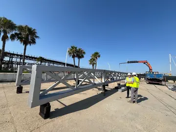 Obras del Muelle del Tinto.