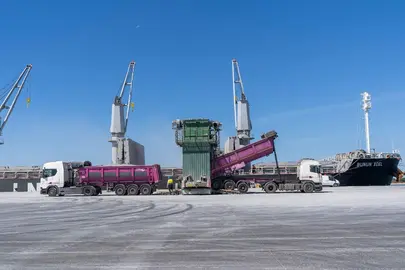 Muelle Ingeniero Juan Gonzalo en el Puerto Huelva