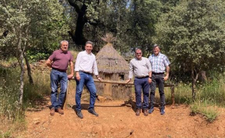 Arreglo de caminos en Jabugo.