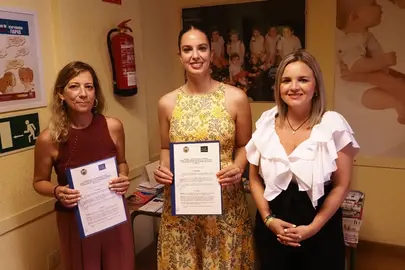 Firma con la asociación Asprodesordos.