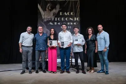Entrega de premios del certamen de fandangos.