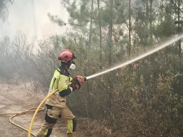 Incendio en Aroche / Fotografía: Diputación de Huelva