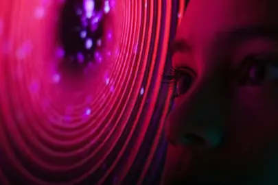 Psicología del riesgo: motivaciones detrás del juego digital en España