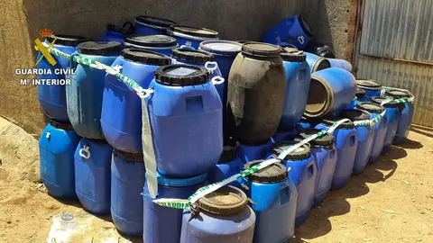 Aceite incautado / Fotografía: Guardia Civil.