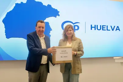 Manuel Andrés González y Berta Centeno.