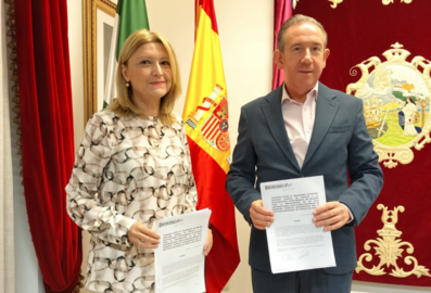 Acuerdo firmado en la DGT y el Ayuntamiento de Aracena. /Fotografía: Ayuntamiento de Aracena.