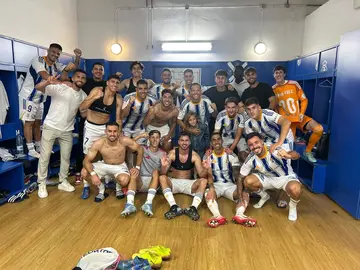 El Recre venció, pero no convenció.