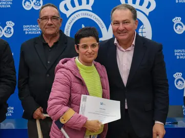 Cinco jóvenes con diversidad funcional finalizan sus prácticas en la Diputación de Huelva y renuevan convenio con Avadi Down