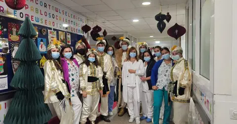 Pajes reales de la Hermandad de la Buena Muerte de Ayamonte.