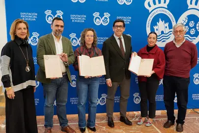 Fasc&iacute;mil Cumbres de En medio.