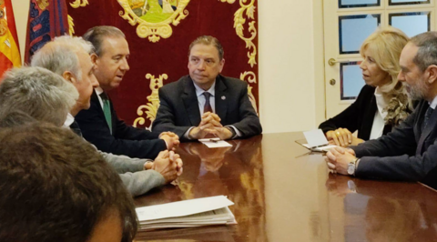 El ministro Luis Planas en Aracena / Fotograf&iacute;a: Radio Sierra de Aracena / JMR