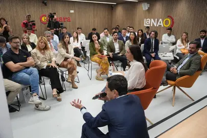 Juanma Moreno, en Huelva.