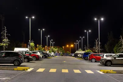 Parking del Hospital Juan Ram&oacute;n Jim&eacute;nez.