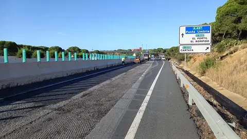 Comienzan las obras de emergencia en la A-497 tras los da&ntilde;os causados por las borrascas