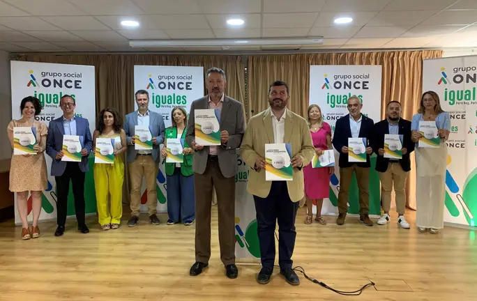 Foto de Familia Grupo ONCE en Huelva