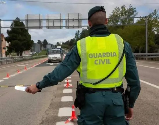 Control de tr&aacute;fico de la Guardia Civil