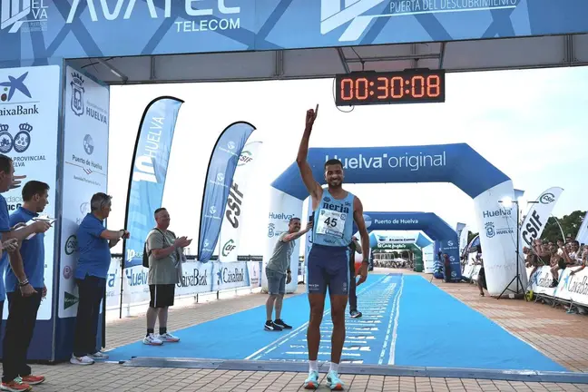 Zaka termin&oacute; tercero, su quinto podio en siete ediciones de la '10K Huelva Avatel'.
