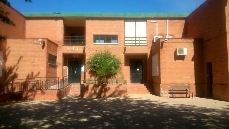 Colegio Reyes Cat&oacute;licos.