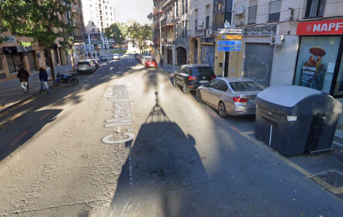 Calle Mackay Macdonald.