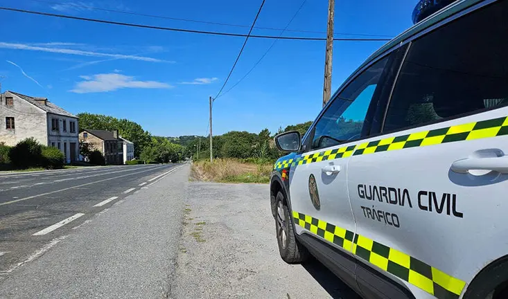 (Foto de ARCHIVO)
Coche de la Guardia Civil de Tr&aacute;fico.

REMITIDA / HANDOUT por GUARDIA CIVIL
Fotograf&iacute;a remitida a medios de comunicaci&oacute;n exclusivamente para ilustrar la noticia a la que hace referencia la imagen, y citando la procedencia de la imagen en la firma
18/9/2024