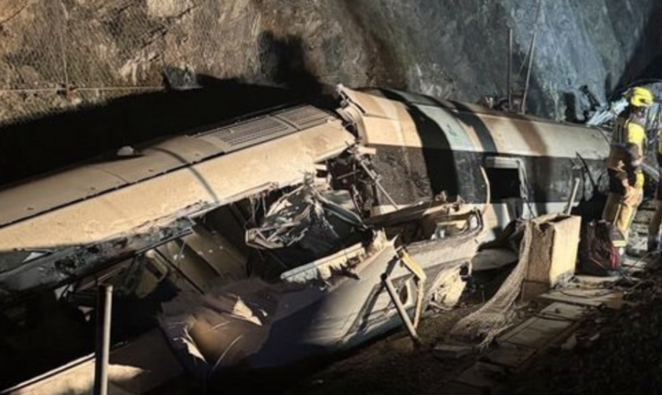 Estado en el que ha quedado el Alvia.