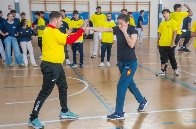 135 alumnos de la Universidad de Huelva participan en una jornada del programa Mentor 10
