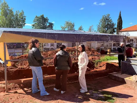 Comienzan en Riotinto las exhumaciones de dos nuevas fosas con unas 40 v&iacute;ctimas del franquismo