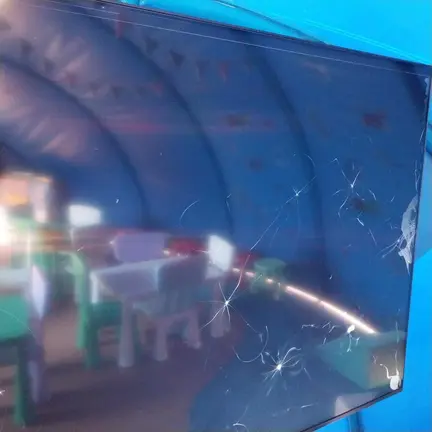 Destrozos en el Patio del Amor.