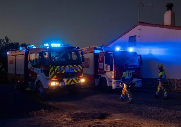 Im&aacute;genes del incendio / Fotograf&iacute;a: Consorcio Provincial de Bomberos.