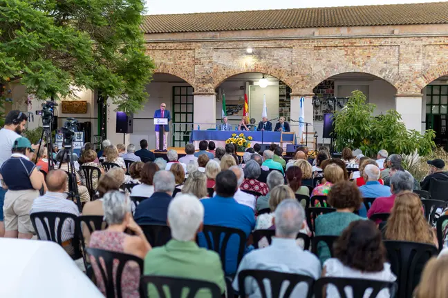 Preg&oacute;n Santa Ana