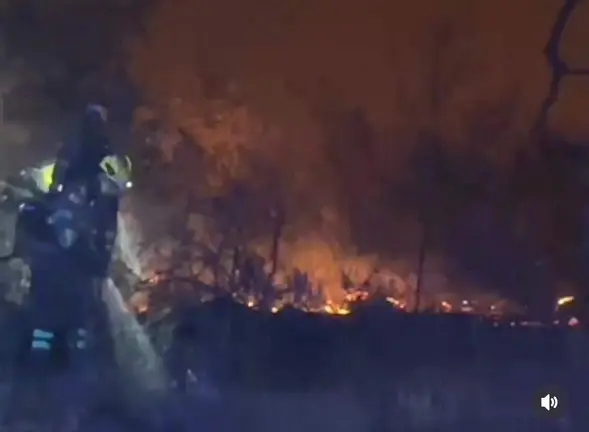 Incendio en El Cerro de And&eacute;valo