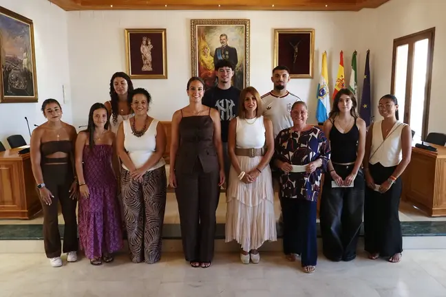 Entrega de ayudas del Ayuntamiento de Palos de la Frontera.