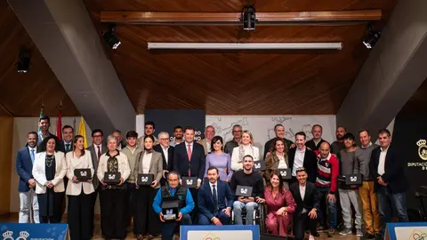 d9655bbf-987a-4b17-8904-e85d5f1f2ab5