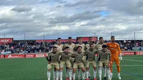 El once del Recre ante el Puente Genil.