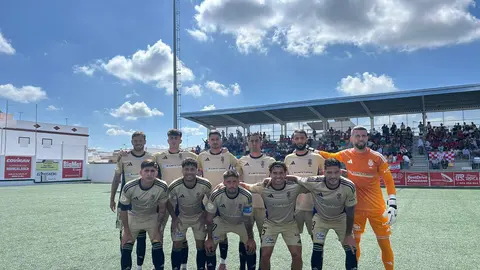 El once del Recre en Lebrija.