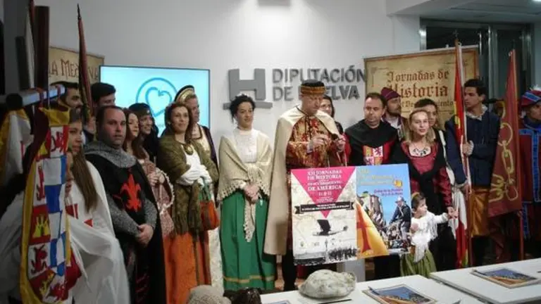 Carmelo Romero presenta la Feria Medieval del Descubrimiento en la Diputaci&oacute;n de Huelva. / D. H.