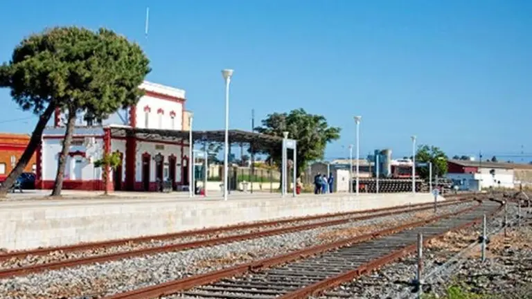 La línea Huelva Zafra recibirá 64 millones de euros