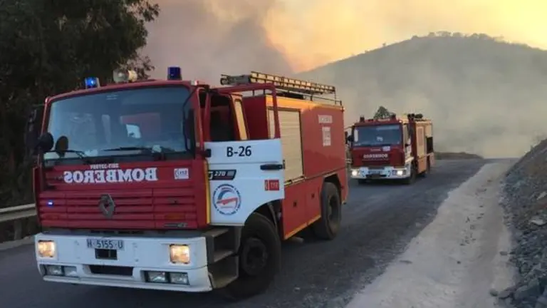 Efectivos del Consorcio de Bomberos de Diputaci&oacute;n en la zona de operaciones
