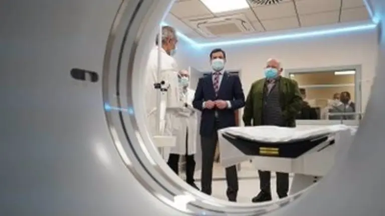 14/01/2021 El presidente de la Junta de Andaluc&iacute;a, Juanma Moreno (centro), inaugura el Centro de Alta Resoluci&oacute;n de Especialidades (CARE) Los Alcores
ESPA&Ntilde;A EUROPA ES ANDALUCIA ANDALUC&Iacute;A SALUD POL&Iacute;TICA
JUNTA DE ANDALUC&Iacute;A