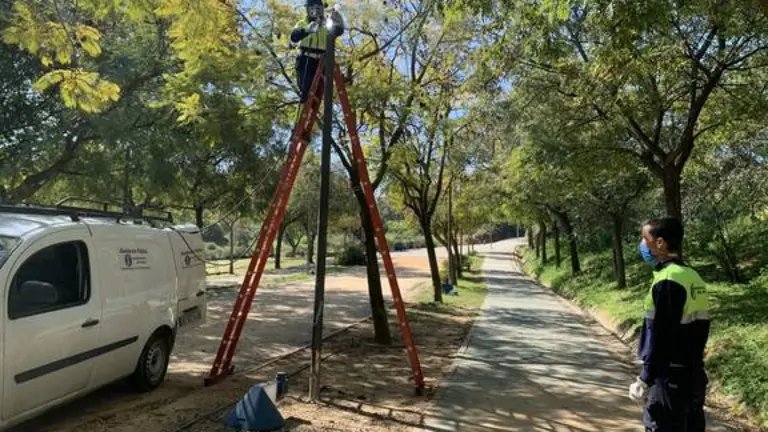  Cambio del alumbrado del Parque Moret