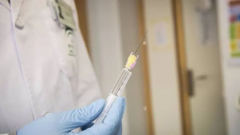 23/10/2017 Imagen de recurso de una enfermera manipulando una jeringuilla.
POLITICA SALUD
SATSE