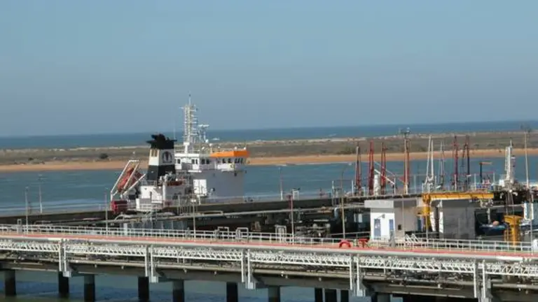 Cepsa en la terminal Reina Sofia del Puerto de Huelva