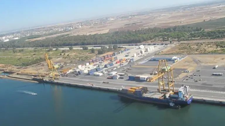 Panorámica aérea del Puerto de Huelva