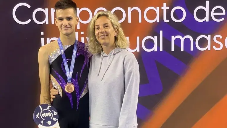 Jesús Casado, primer onubense en la élite de la gimnasia española.